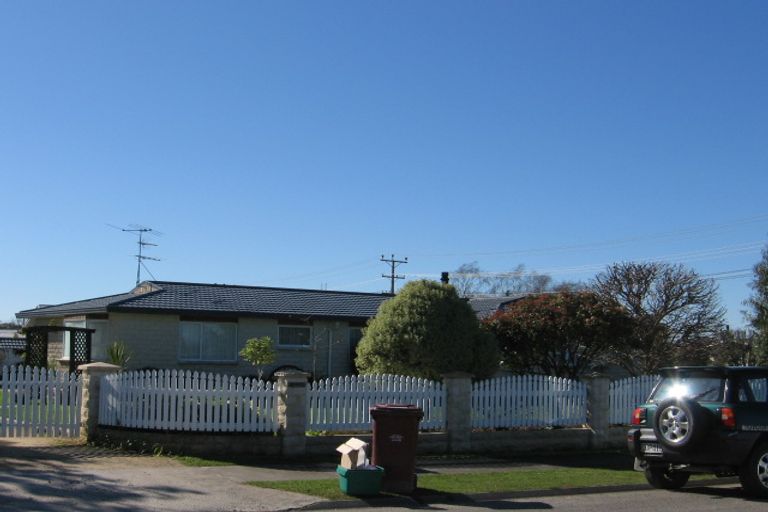 Photo of property in 2 Massey Place, Masterton, 5810