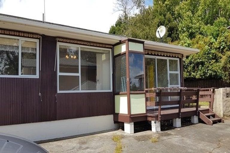 Photo of property in 4202a/2 Great North Road, Glendene, Auckland, 0602