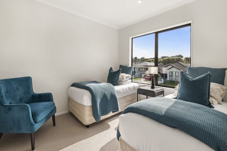 Photo of property in 2 Owen Chapman Drive, Red Beach, 0932