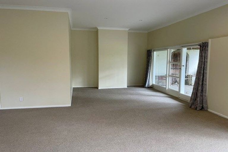 Photo of property in 1 Townson Road, Marshland, 8083