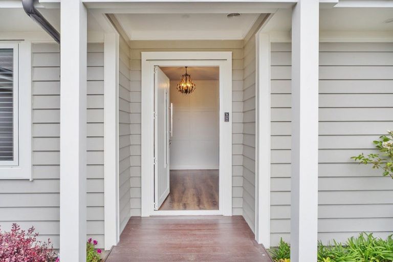 Photo of property in 5 Lady Jocelyn Place, Whitianga, 3510