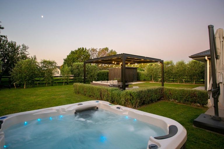 Photo of property in 14 Nikale Street, Cambridge, 3434