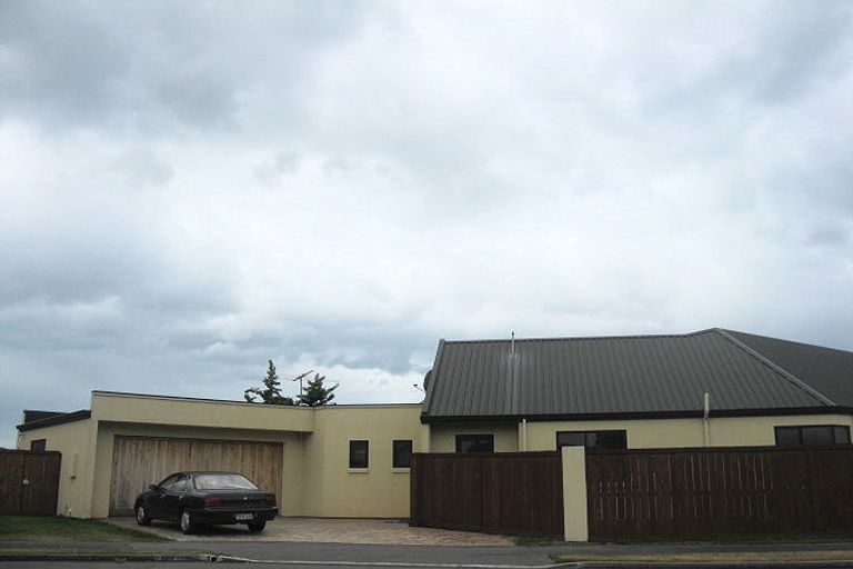 Photo of property in 8 Quantock Place, Burwood, Christchurch, 8083