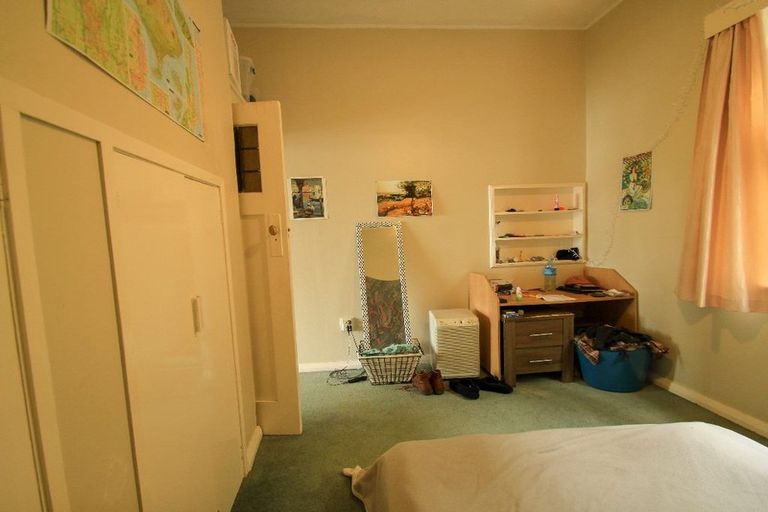 Photo of property in Carillion/the Knoll, 33 Thompson Street, Mount Cook, Wellington, 6011