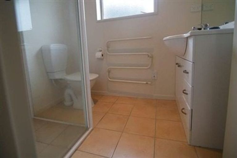 Photo of property in 35a Digby Place, Bromley, Christchurch, 8062