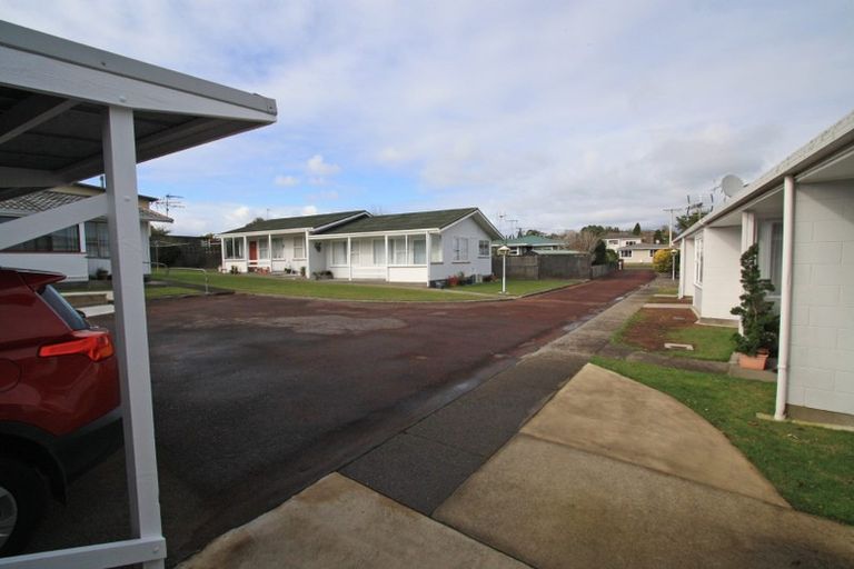 Photo of property in 5a Trafalgar Street, Westown, New Plymouth, 4310