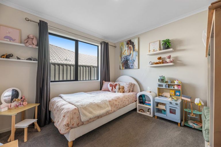 Photo of property in 16 Pioneer Crescent, Omokoroa, 3114