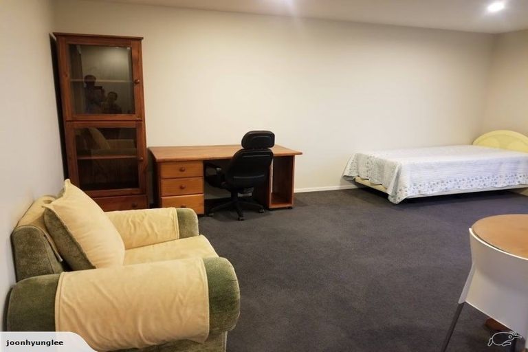 Photo of property in 194 Porchester Road, Takanini, 2112
