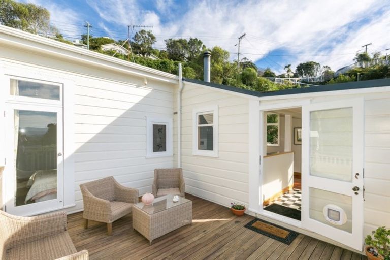 Photo of property in 82 Todman Street, Brooklyn, Wellington, 6021