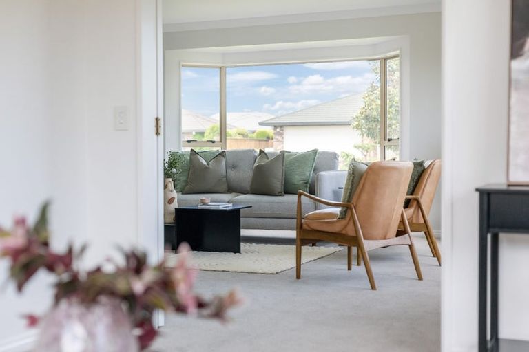 Photo of property in 2 Terry Lane, Paraparaumu Beach, Paraparaumu, 5032