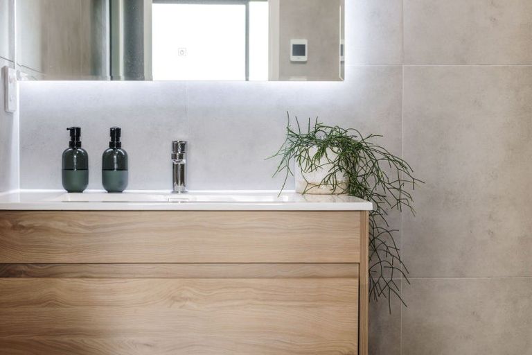 Photo of property in 83 Tarapuka Road, Westgate, Auckland, 0814