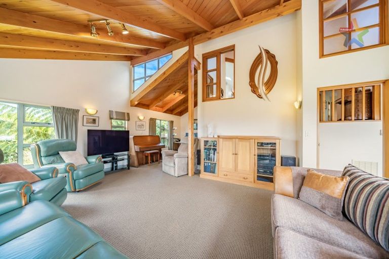Photo of property in 81 Normandale Road, Normandale, Lower Hutt, 5010