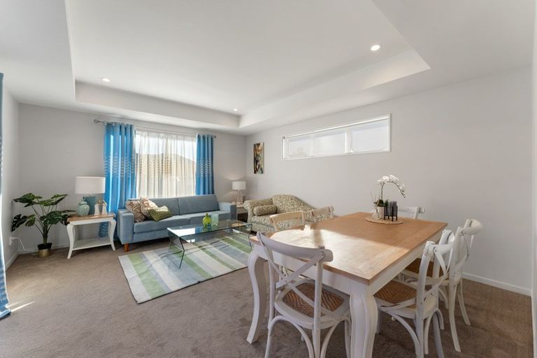 Photo of property in 9 Tangy Loch Lane, Broomfield, Christchurch, 8042