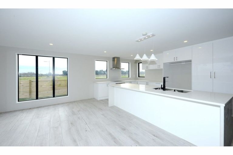 Photo of property in 38 Sarikei Avenue, Northwood, Christchurch, 8051