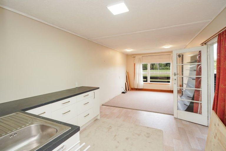 Photo of property in 254 Dunns Road, Otatara, Invercargill, 9879