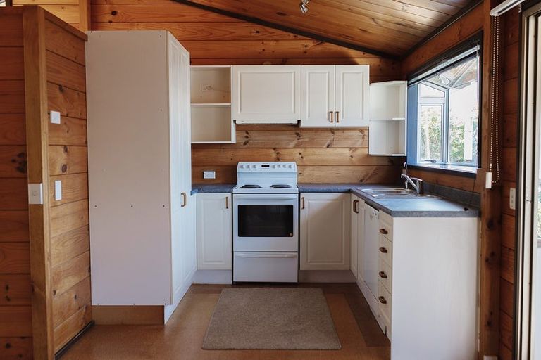 Photo of property in 7 Kanawa Street, Waikanae, 5036