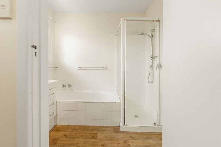 Photo of property in 33 Colman Avenue, Sockburn, Christchurch, 8042