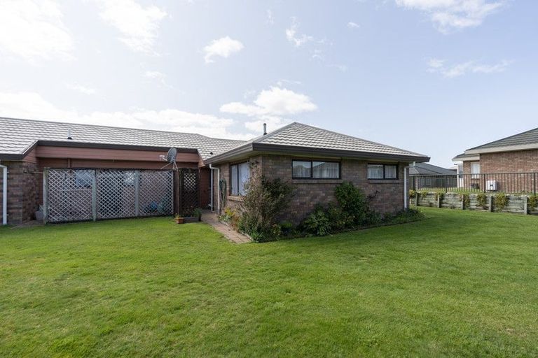 Photo of property in 4u8 Admiral Crescent, Flagstaff, Hamilton, 3210