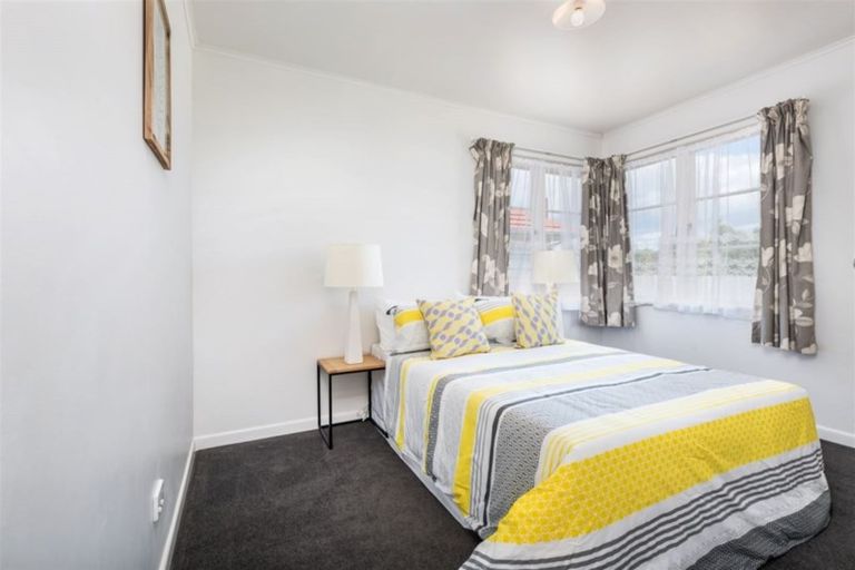 Photo of property in 634 Te Atatu Road, Te Atatu Peninsula, Auckland, 0610