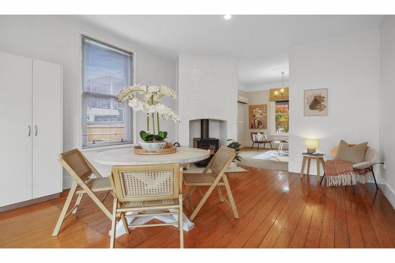 Photo of property in 23 Gresford Street, Edgeware, Christchurch, 8013