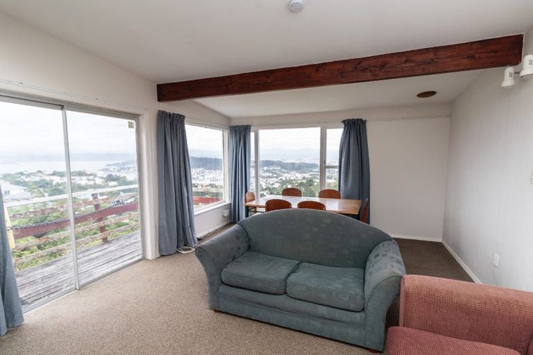 Photo of property in 32 Highbury Road, Highbury, Wellington, 6012