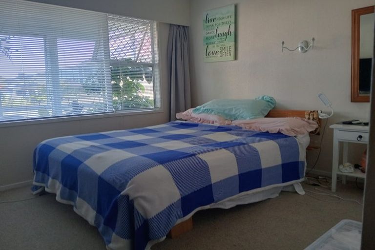 Photo of property in 3/61 Cook Street, Howick, Auckland, 2014
