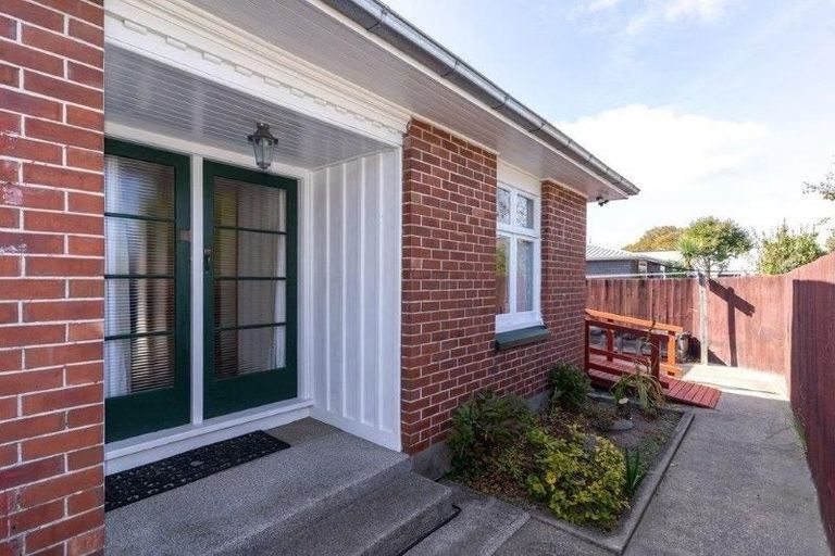Photo of property in 1/216 Knowles Street, St Albans, Christchurch, 8052