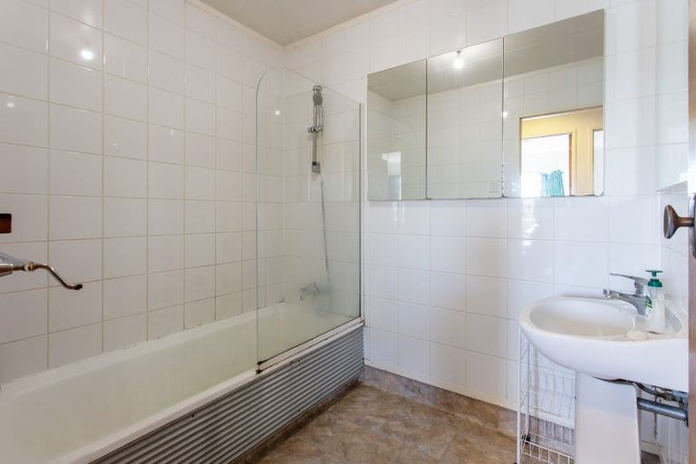 Photo of property in 21 Holt Place, Waipukurau, 4200