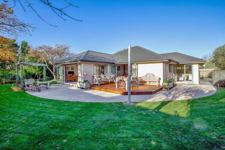 Photo of property in 22 Campion Place, Rolleston, 7614