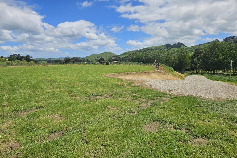 Photo of property in 222 Waituna Road, Pahiatua, 4982