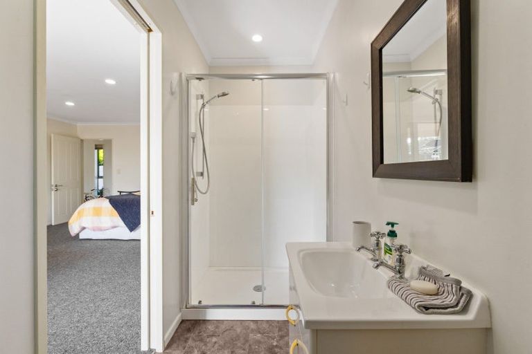 Photo of property in 6 Cresswell Place, Richmond, 7020