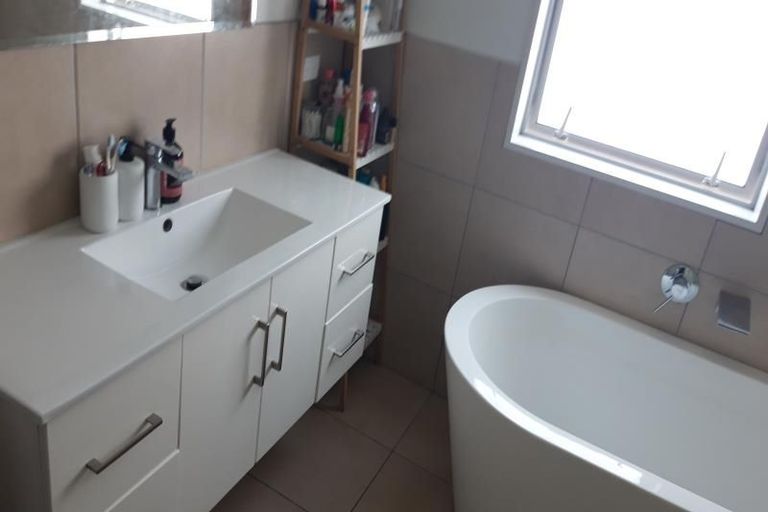 Photo of property in 3/670 Ferry Road, Woolston, Christchurch, 8023