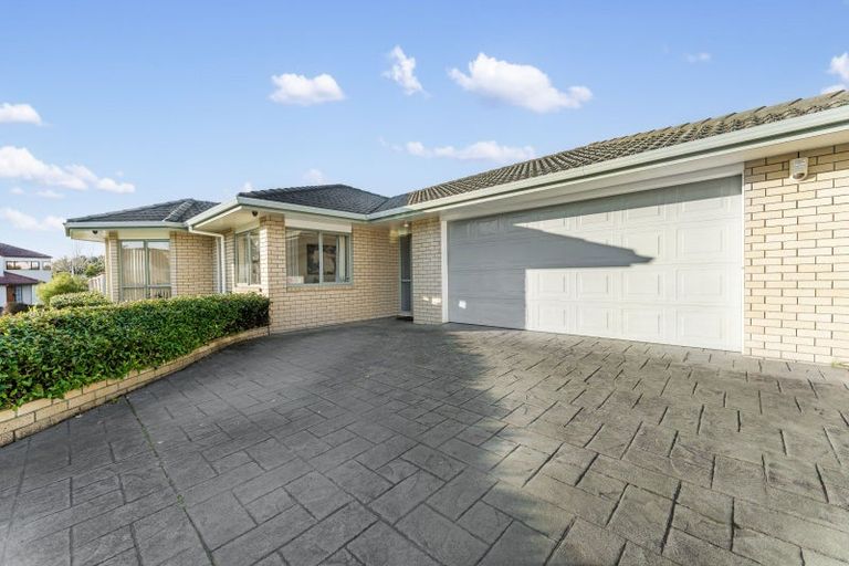 Photo of property in 32 Starlight Cove, Hobsonville, Auckland, 0618