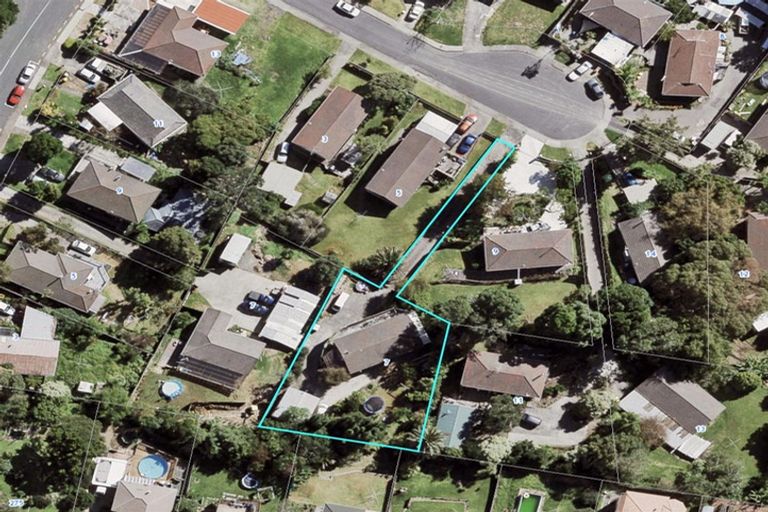 Photo of property in 7 Kilcar Place, Massey, Auckland, 0614