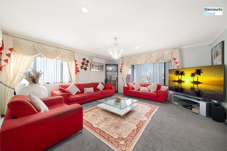 Photo of property in 98 Chapel Road, Flat Bush, Auckland, 2019