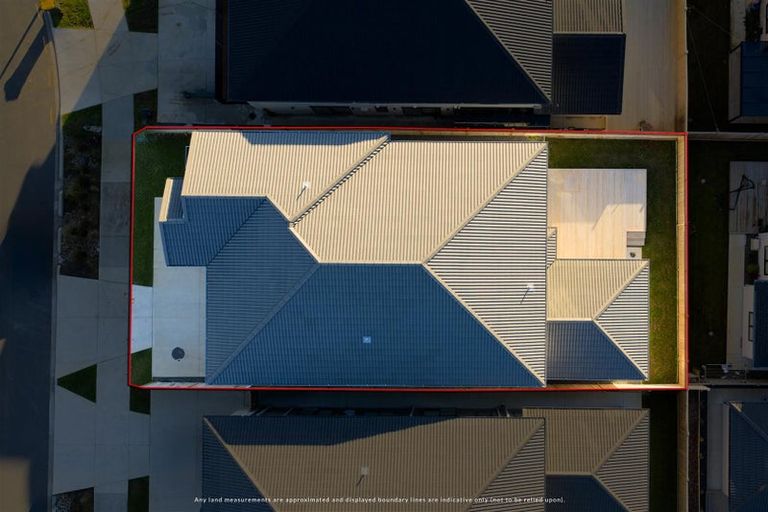 Photo of property in 3 Knockanara Drive, Flat Bush, Auckland, 2019