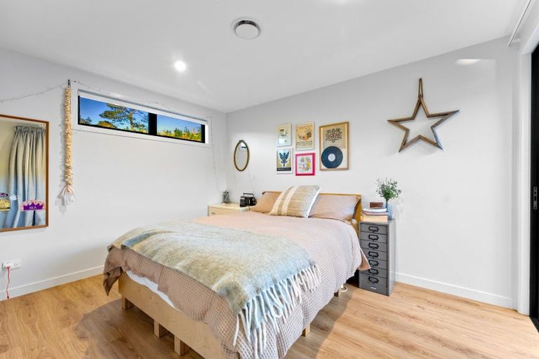 Photo of property in 94 Amreins Road, Waitakere, Henderson, 0782