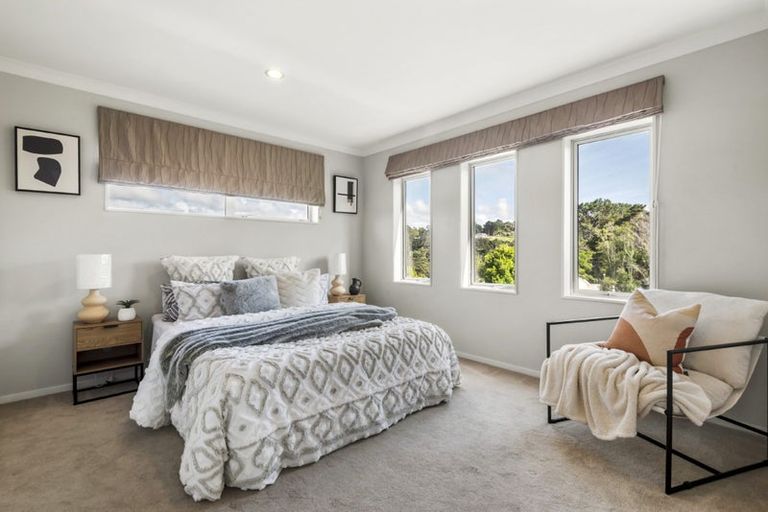 Photo of property in 116 Glendhu Road, Bayview, Auckland, 0629