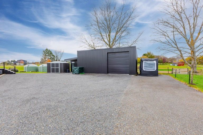 Photo of property in 417 Racecourse Road, Waipukurau, 4282