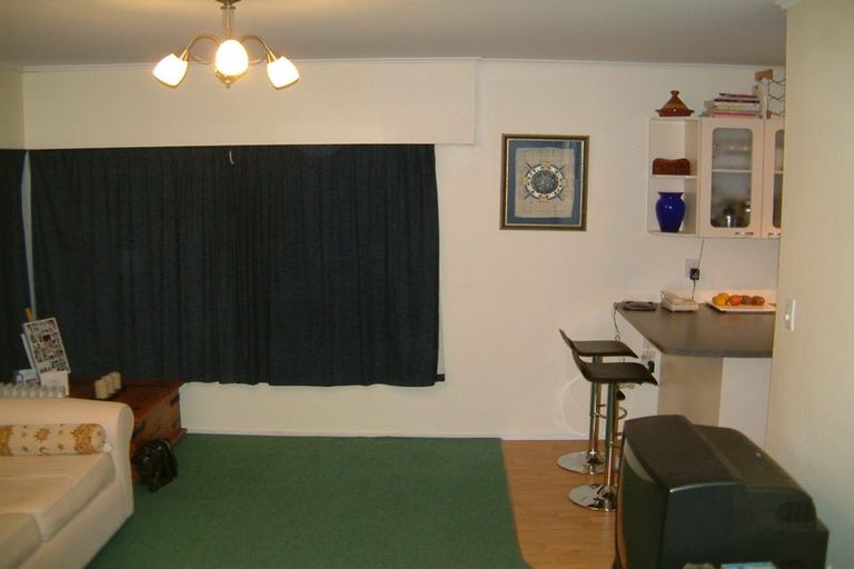 Photo of property in 1/152 Manuka Road, Bayview, Auckland, 0629