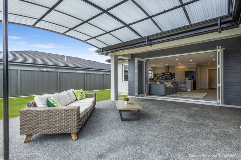 Photo of property in 22 Kaituna Place, Te Awa, Napier, 4110
