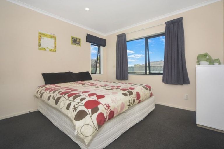 Photo of property in 15 Ludlam Way, Otaki, 5512