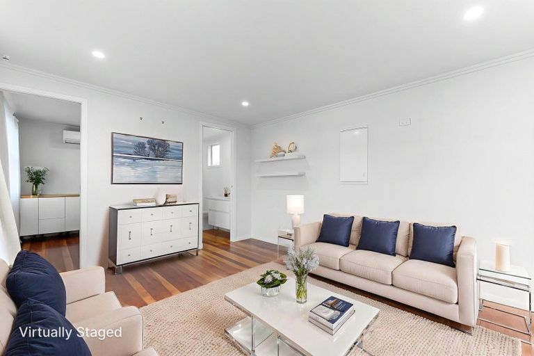 Photo of property in 3 Stuart Place, Blagdon, New Plymouth, 4310