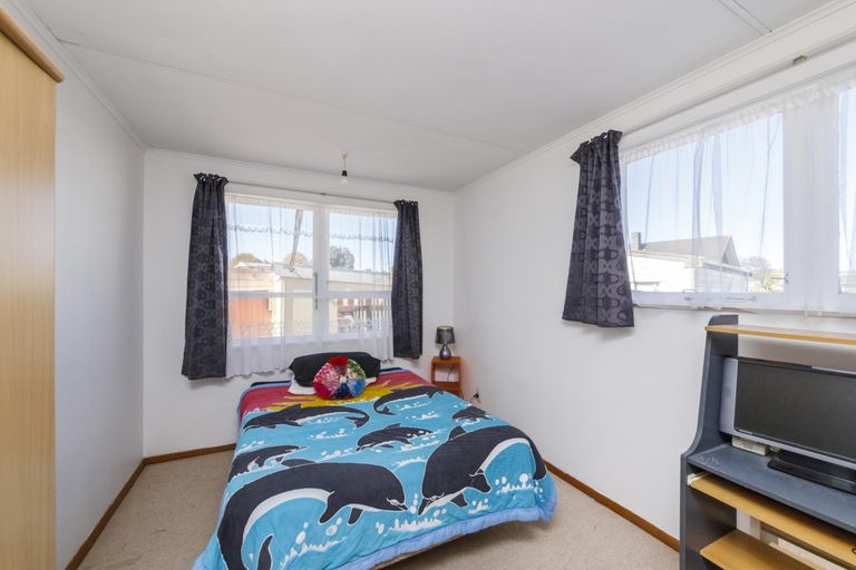 Photo of property in 4 Jackson Avenue, Highbury, Palmerston North, 4412
