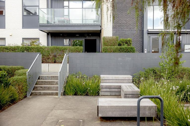 Photo of property in 1/2g Onekiritea Road, Hobsonville, Auckland, 0616