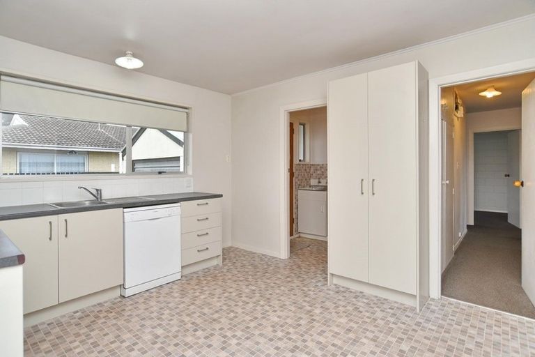 Photo of property in 28a Korora Street, Bromley, Christchurch, 8062
