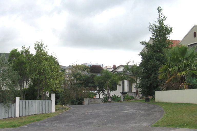Photo of property in 16 Horizon Way, West Harbour, Auckland, 0618