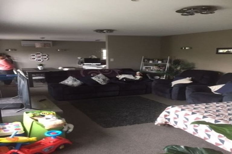 Photo of property in 7 Kipax Place, Riccarton, Christchurch, 8011