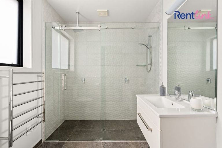 Photo of property in 8 Sharman Place, Pyes Pa, Tauranga, 3112