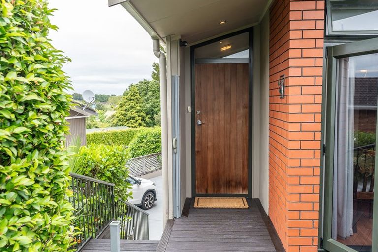 Photo of property in 31 Resthill Crescent, Glenview, Hamilton, 3206